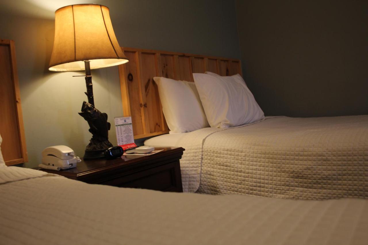Maine Woods Inn Brewer ภายนอก รูปภาพ