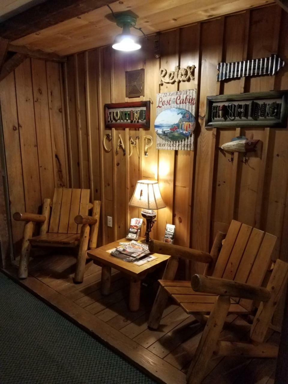 Maine Woods Inn Brewer ภายนอก รูปภาพ